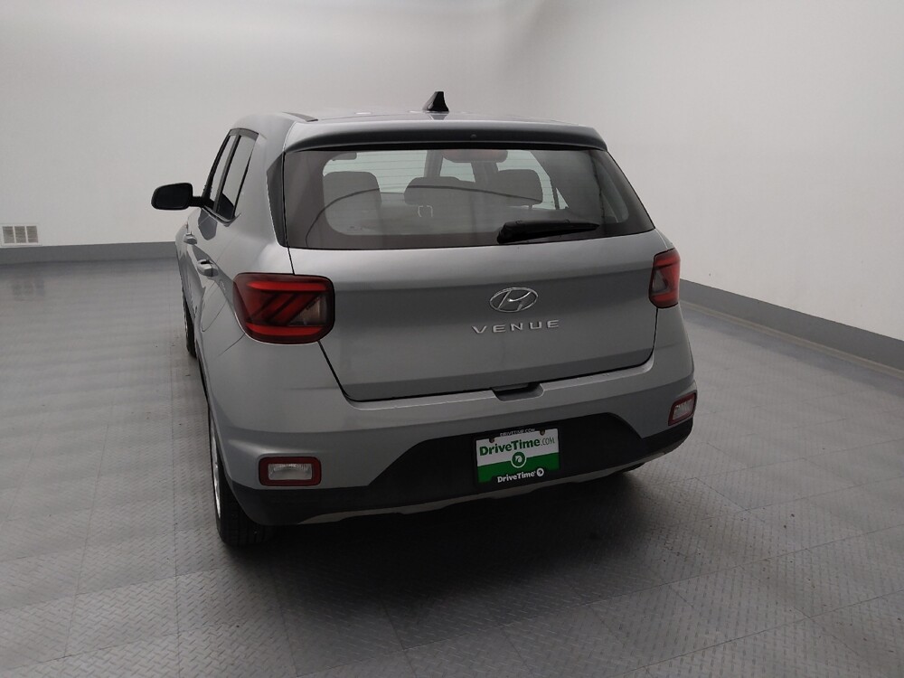 2021 Hyundai Venue in Gladstone, MO 64118 - 18092031 6