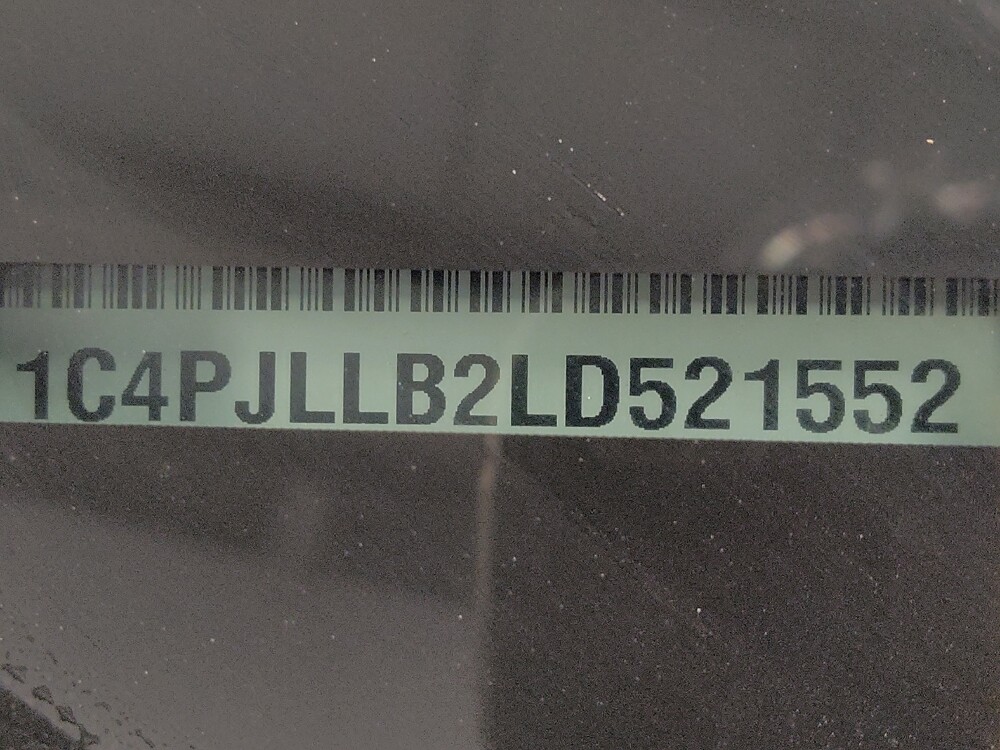 2020 Jeep Cherokee in Houston, TX 77034 - 18092038 33
