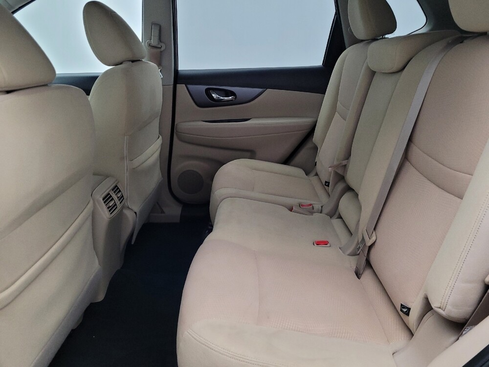 2016 Nissan Rogue in Miami, FL 33157 - 18092040 18