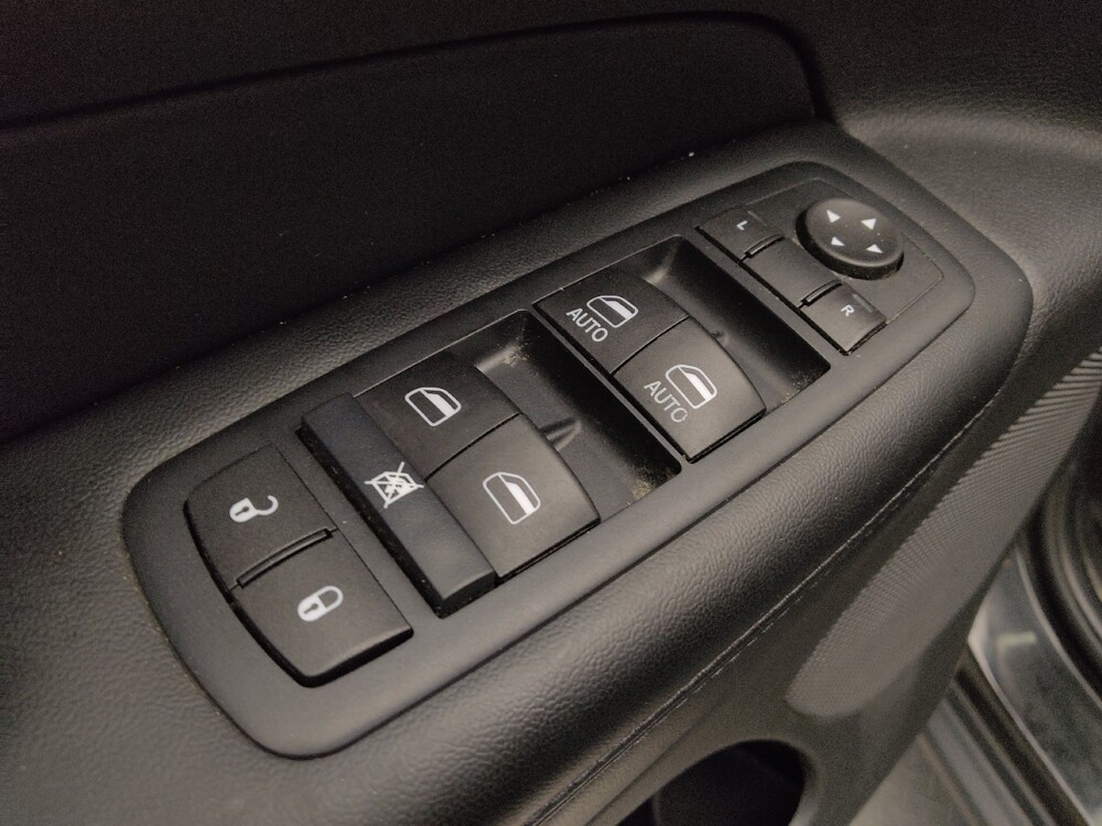 2015 Jeep Grand Cherokee in Lakewood, CO 80215 - 18092042 27