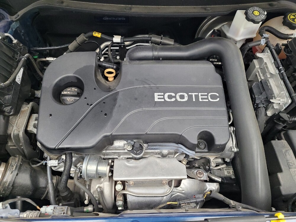 2020 Chevrolet Equinox in Memphis, TN 38115 - 18092043 30