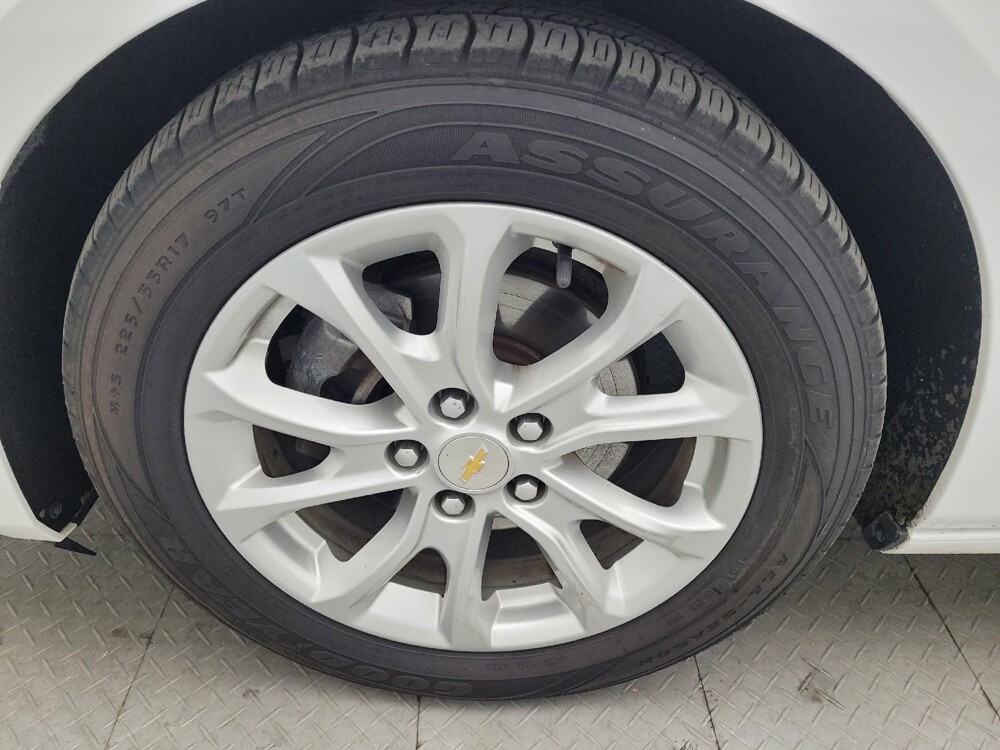 2017 Chevrolet Malibu in Charlotte, NC 28213 - 18092052 31