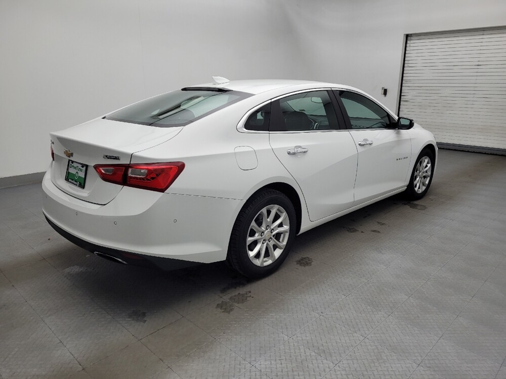 2017 Chevrolet Malibu in Charlotte, NC 28213 - 18092052 10