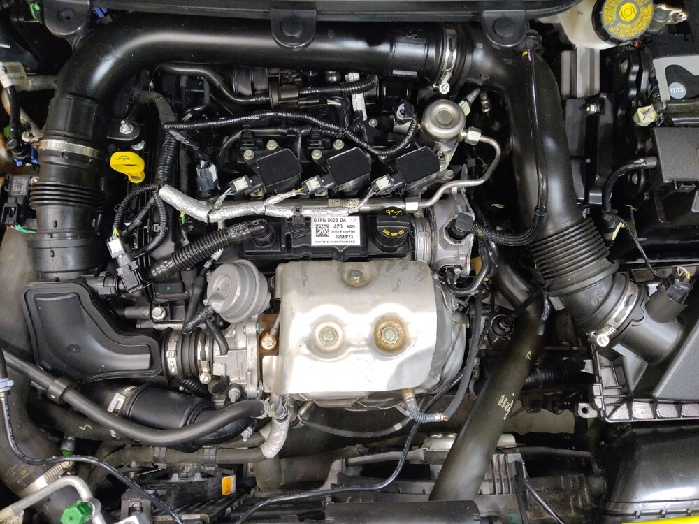 2018 Ford EcoSport in Winston-Salem, NC 27103 - 18092054 30