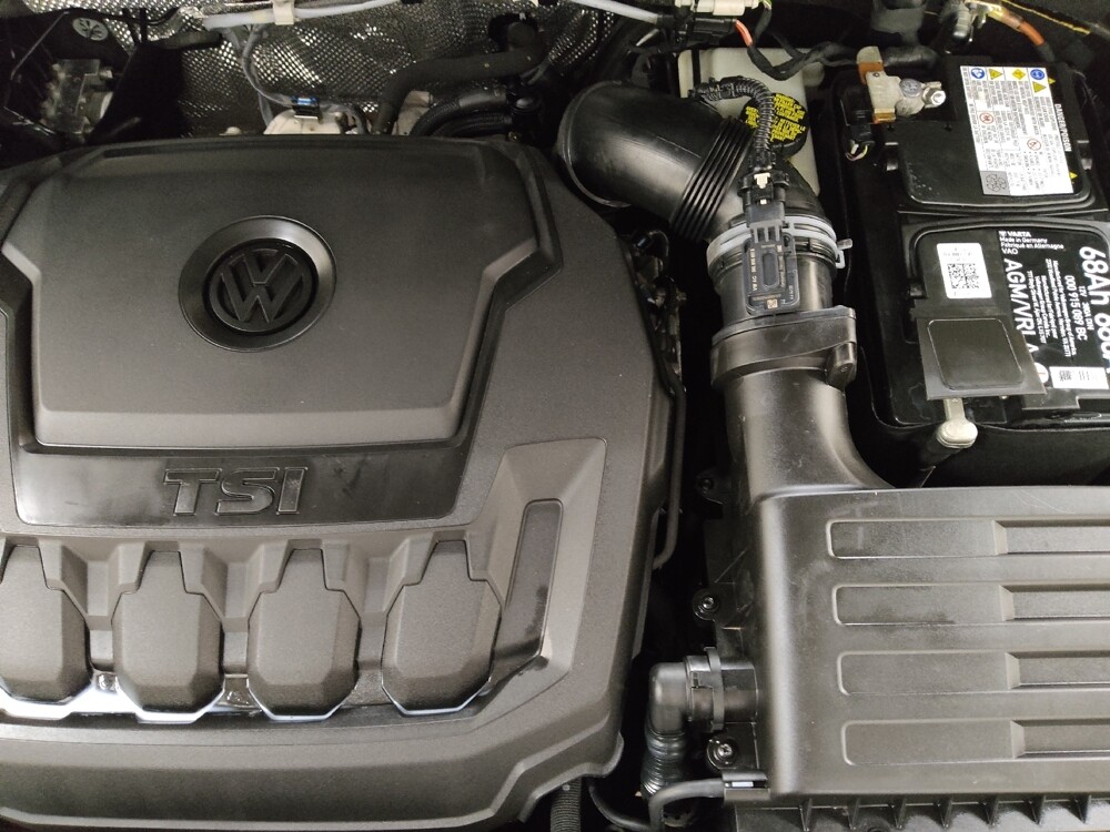 2021 Volkswagen Tiguan in Cincinnati, OH 45255 - 18092067 30