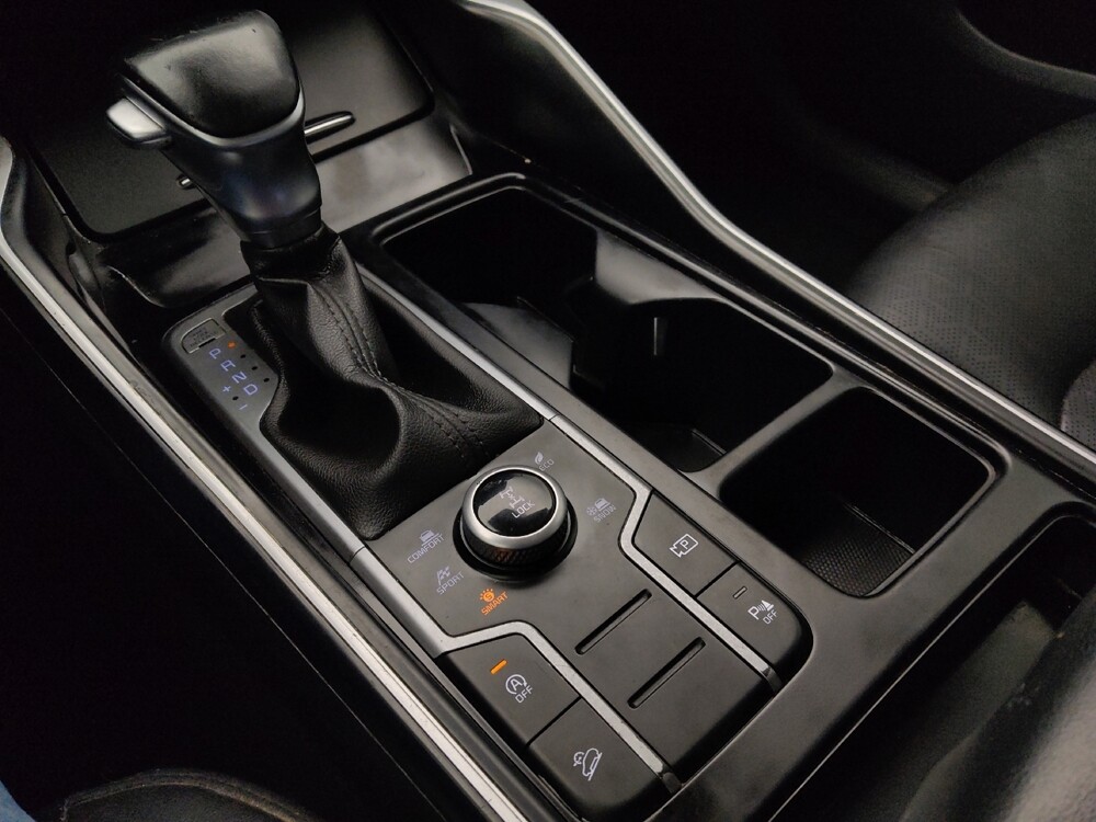 2021 Kia Sorento in St. Louis, MO 63136 - 18092078 26