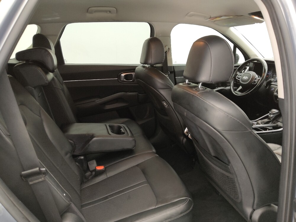 2021 Kia Sorento in St. Louis, MO 63136 - 18092078 19
