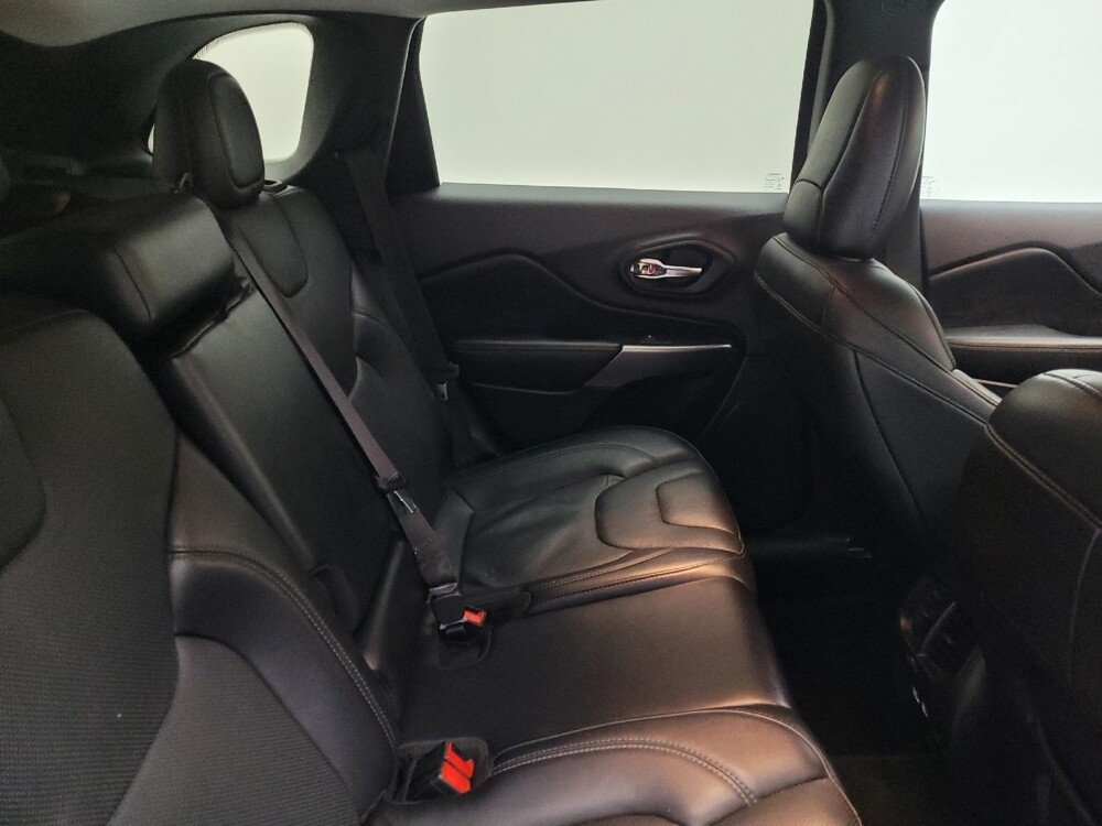 2021 Jeep Cherokee in Peoria, IL 61615 - 18092081 19