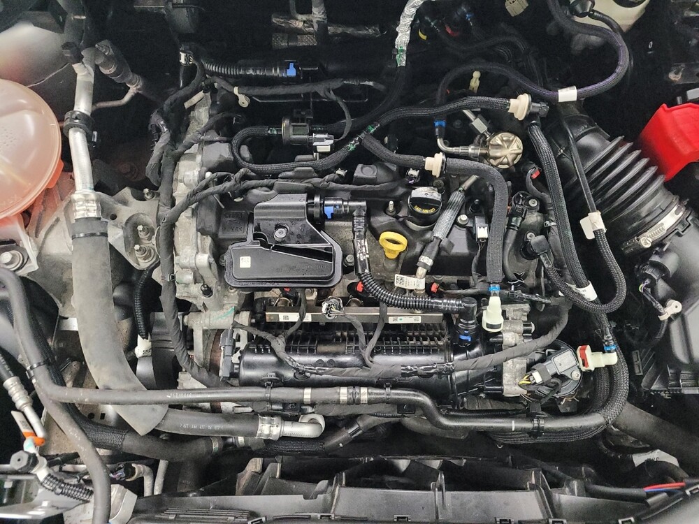 2020 Ford Escape in Taylor, MI 48180 - 18092083 30