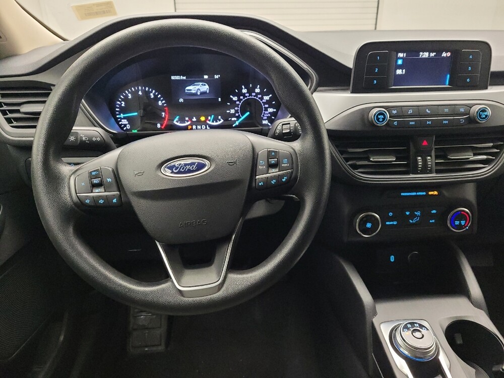 2020 Ford Escape in Taylor, MI 48180 - 18092083 26
