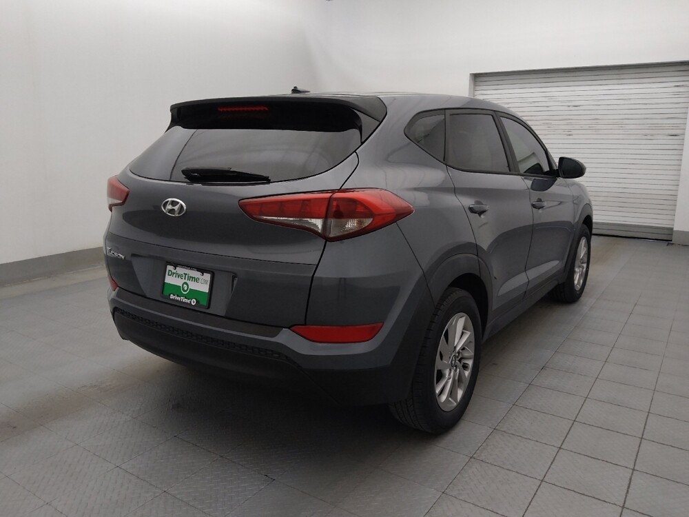 2017 Hyundai Tucson in Bradenton, FL 34207 - 18092084 9