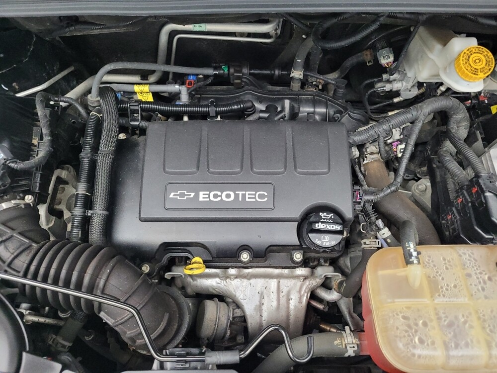 2020 Chevrolet Trax in Memphis, TN 38115 - 18092086 30