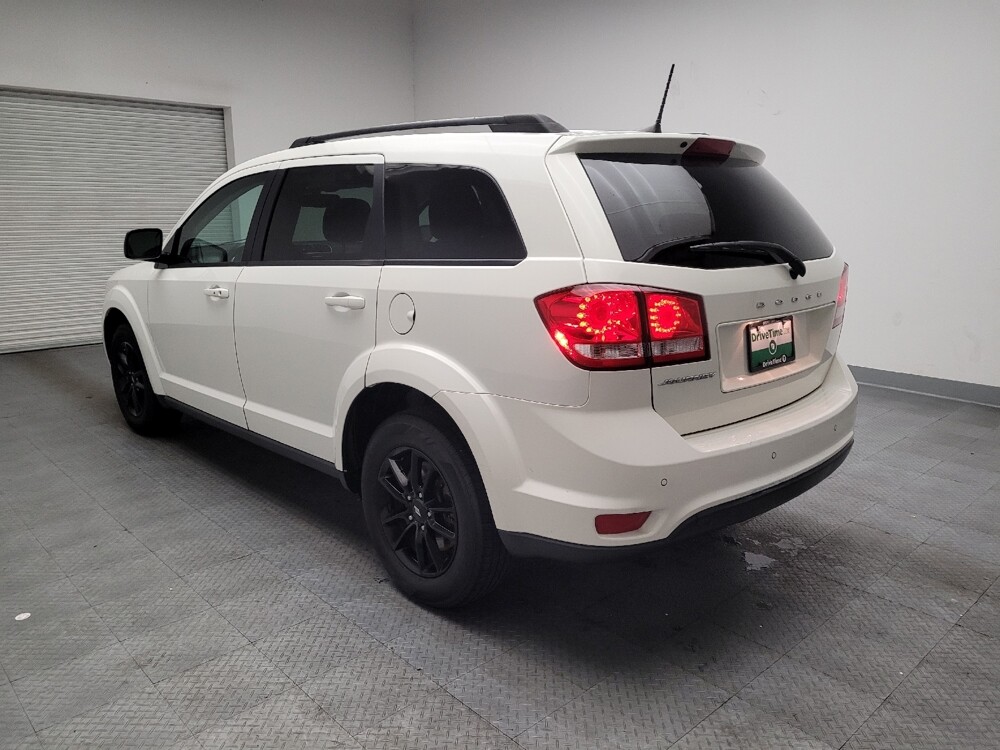 2019 Dodge Journey in Downey, CA 90241 - 18092087 5