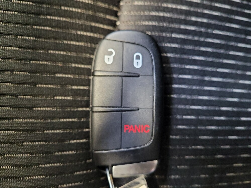 2019 Dodge Journey in Downey, CA 90241 - 18092087 32