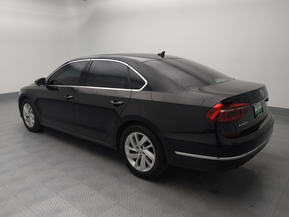 2018 Volkswagen Passat in Independence, MO 64055 - 18092088 3