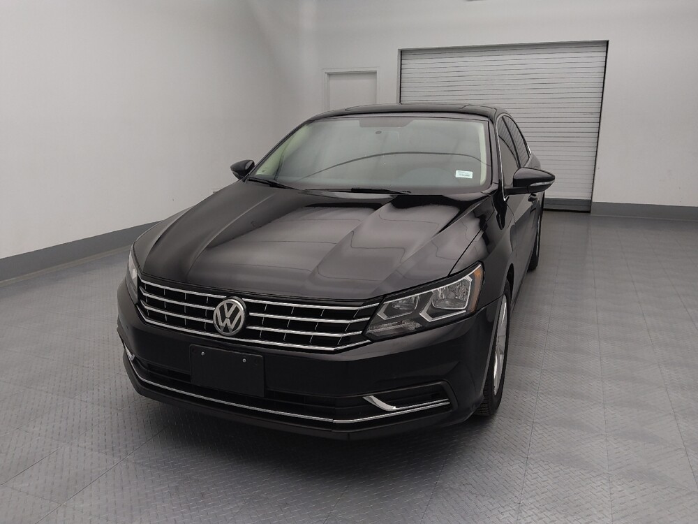 2018 Volkswagen Passat in Independence, MO 64055 - 18092088 15