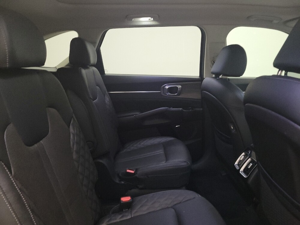 2021 Kia Sorento in Louisville, KY 40258 - 18092089 19