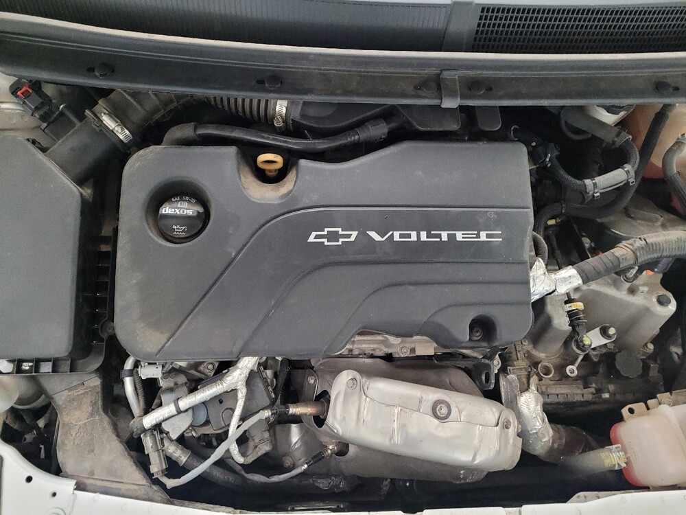 2017 Chevrolet Volt in Downey, CA 90241 - 18092090 30