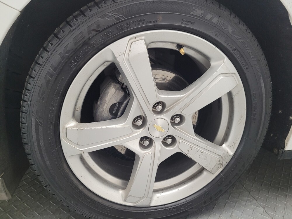 2017 Chevrolet Volt in Downey, CA 90241 - 18092090 31