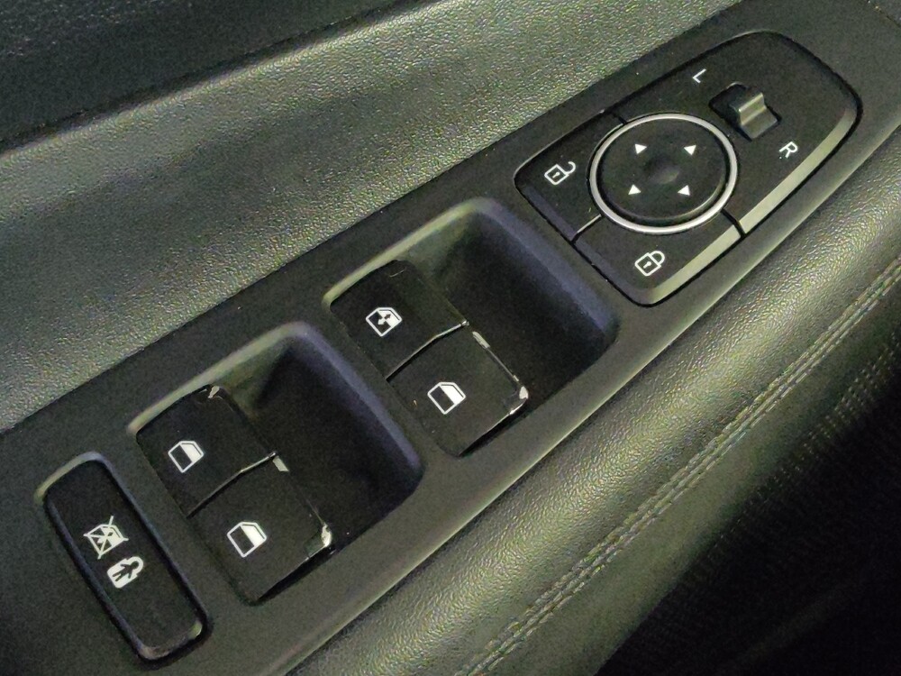 2019 Hyundai Santa Fe in Houston, TX 77074 - 18092091 27