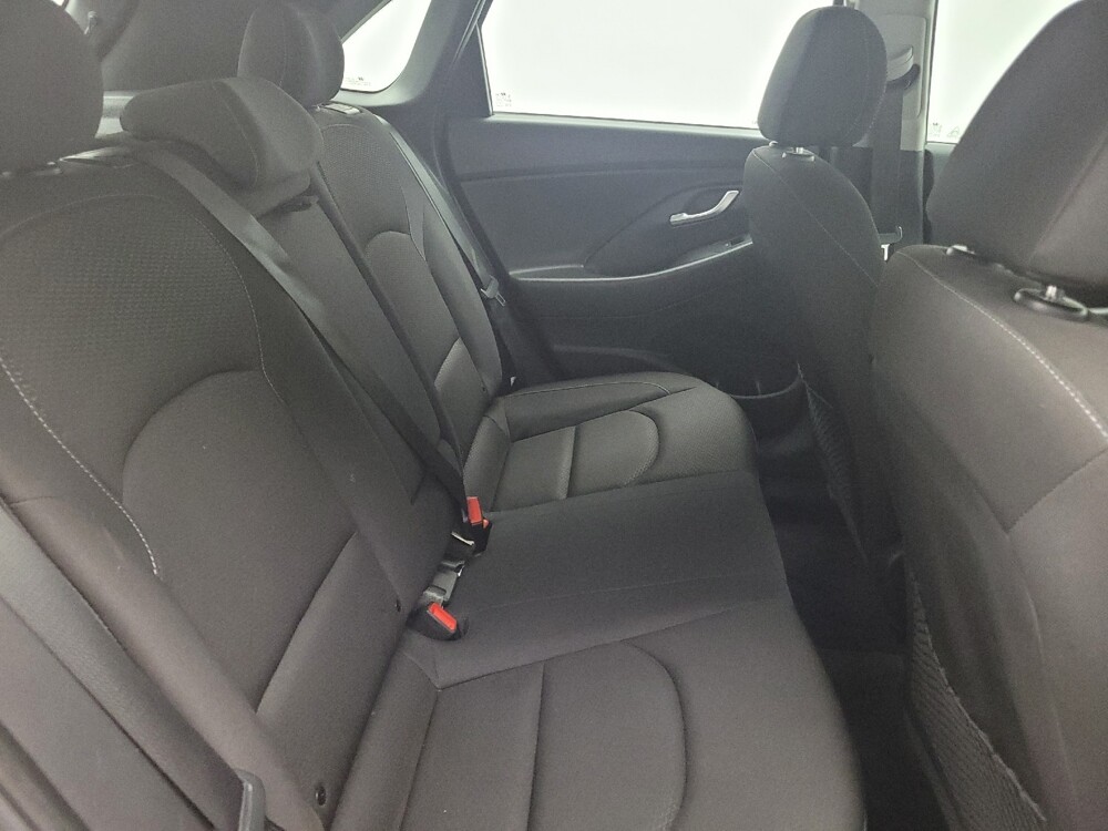 2019 Hyundai Elantra in Madison, TN 37115 - 18092094 19