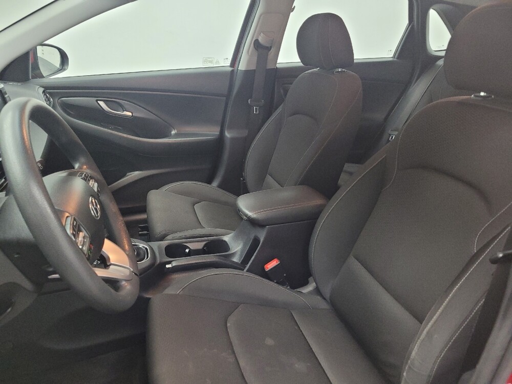 2019 Hyundai Elantra in Madison, TN 37115 - 18092094 17