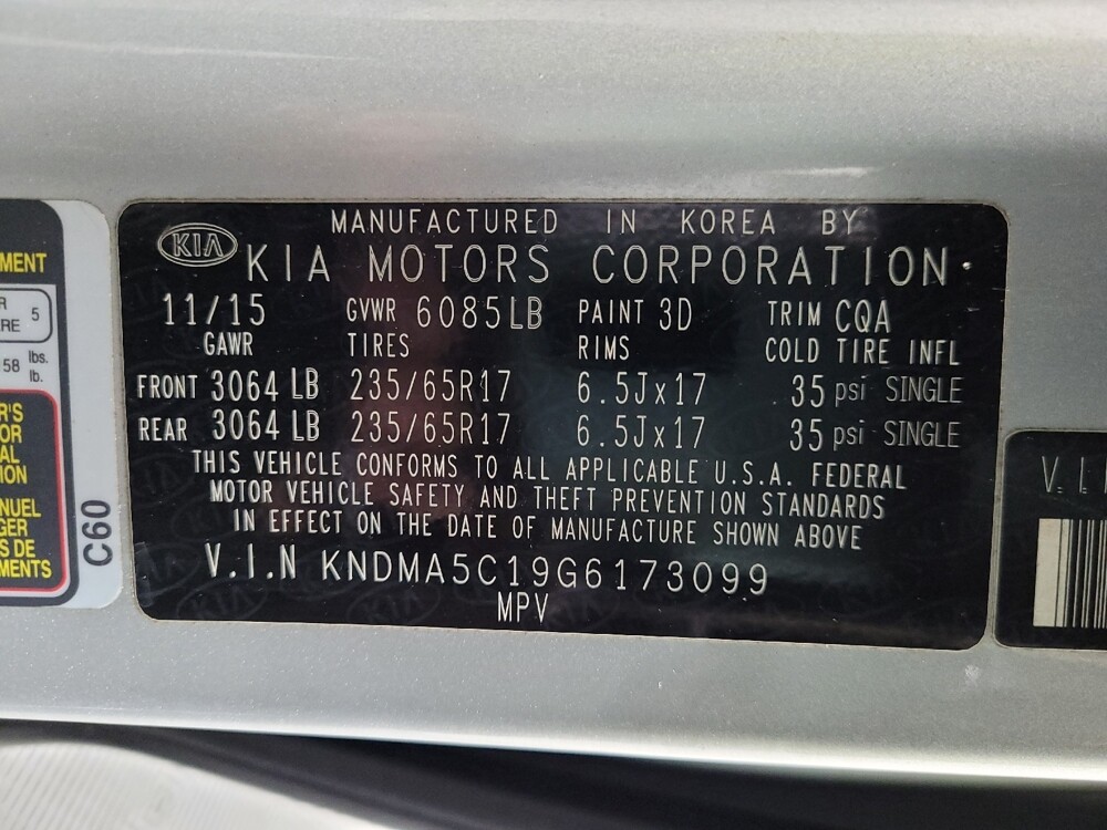 2016 Kia Sedona in Pittsburgh, PA 15236 - 18092095 33