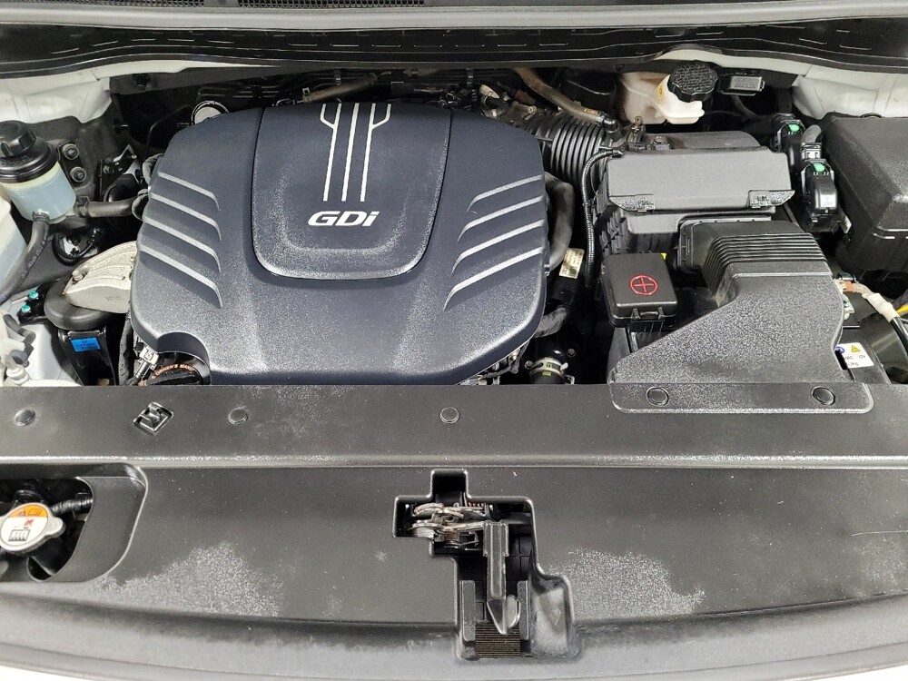 2016 Kia Sedona in Pittsburgh, PA 15236 - 18092095 30