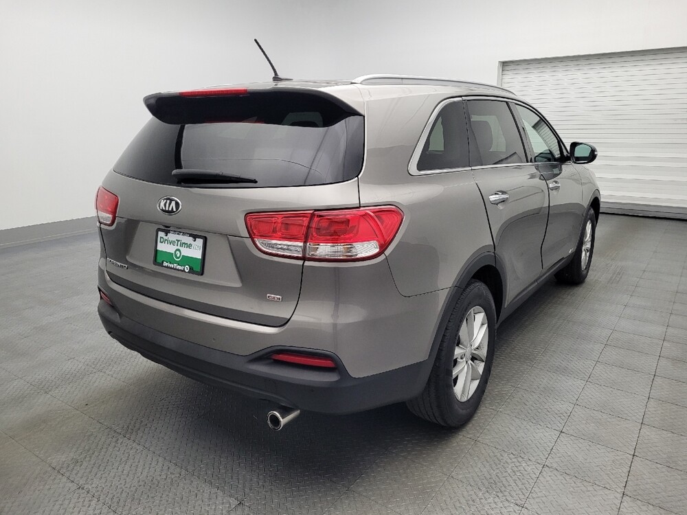 2016 Kia Sorento in Kissimmee, FL 34744 - 18092097 9