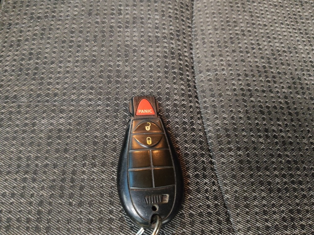 2017 RAM 1500 in Lombard, IL 60148 - 18092098 32