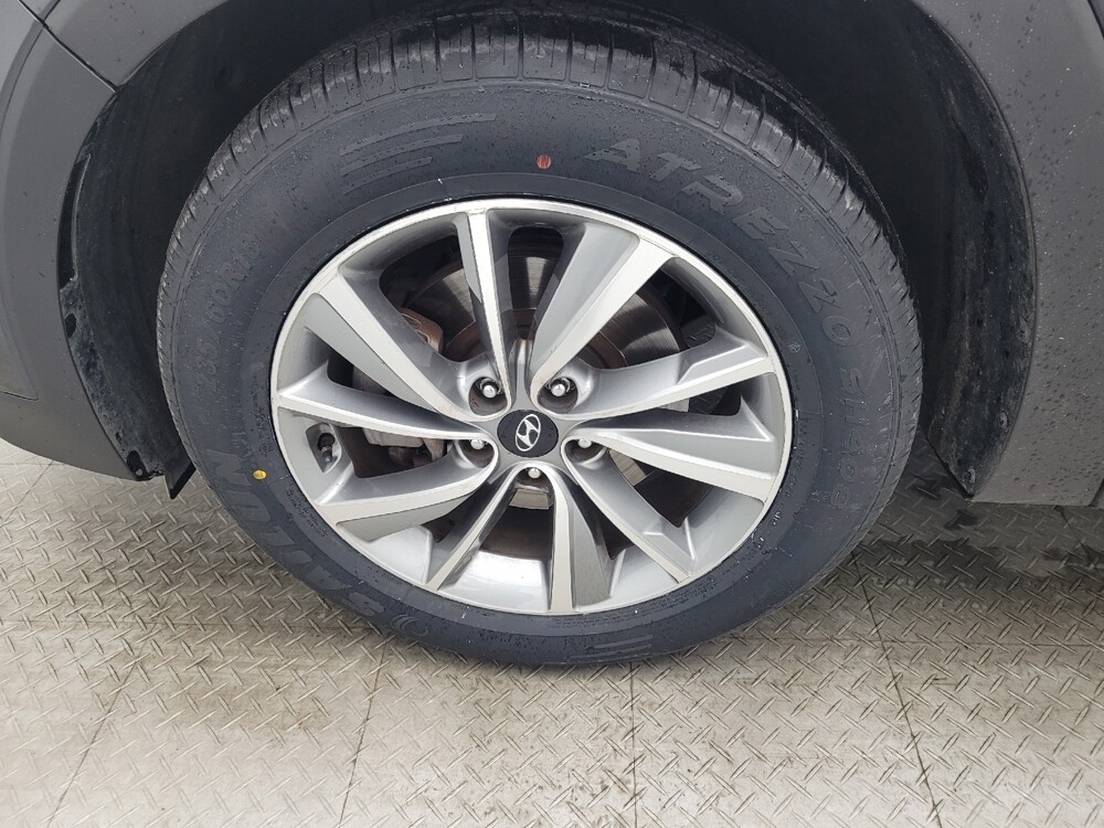 2020 Hyundai Santa Fe in Greenville, SC 29607 - 18092100 31