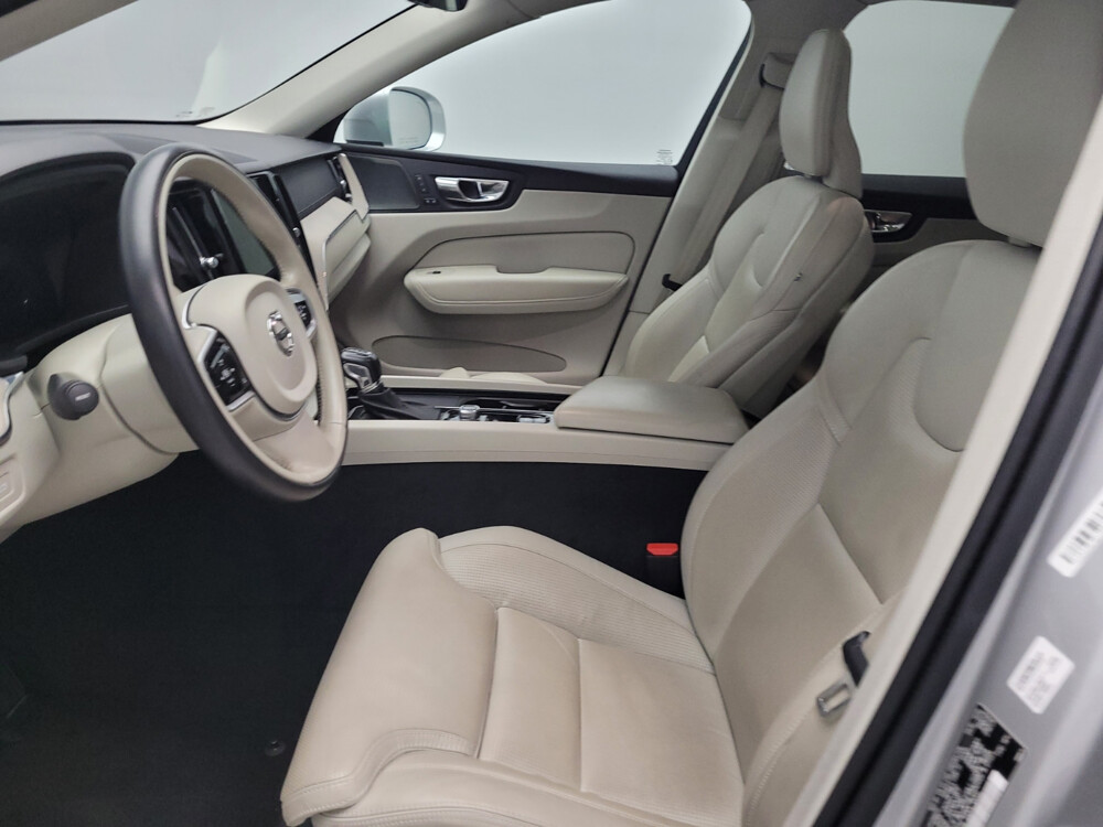 2021 Volvo XC60 in Fort Worth, TX 76116 - 18092102 17