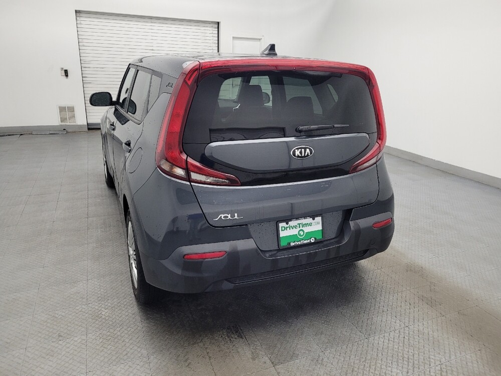 2021 Kia Soul in Charlotte, NC 28213 - 18092105 6