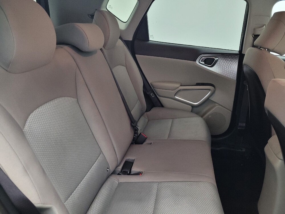 2021 Kia Soul in Charlotte, NC 28213 - 18092105 19