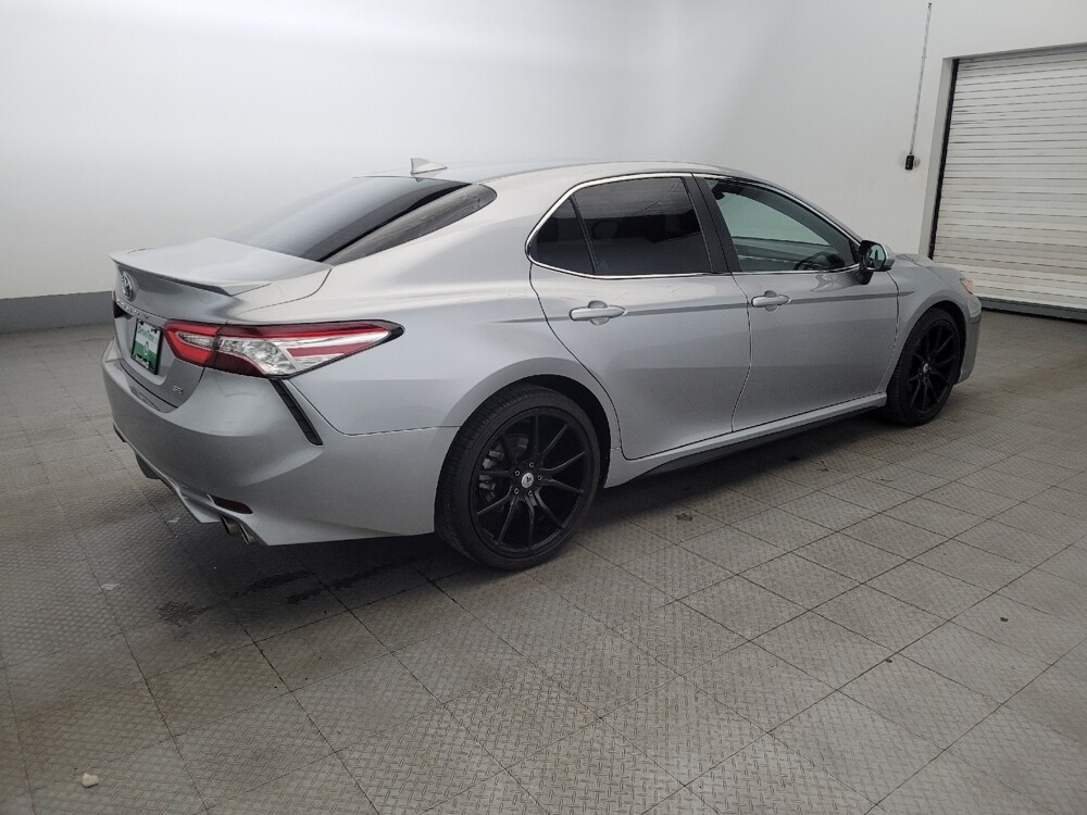 2020 Toyota Camry in Glen Burnie, MD 21061 - 18092106 10