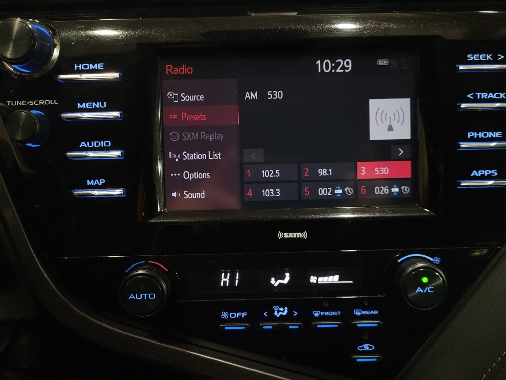 2020 Toyota Camry in Glen Burnie, MD 21061 - 18092106 25