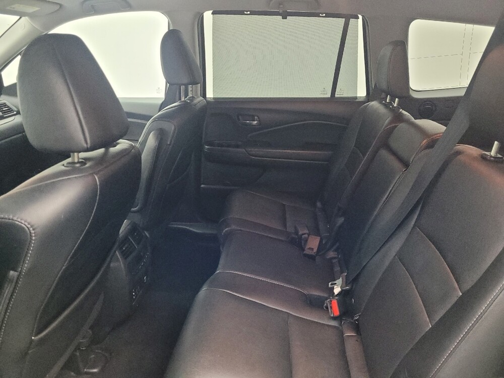 2018 Honda Pilot in Madison, TN 37115 - 18092115 18