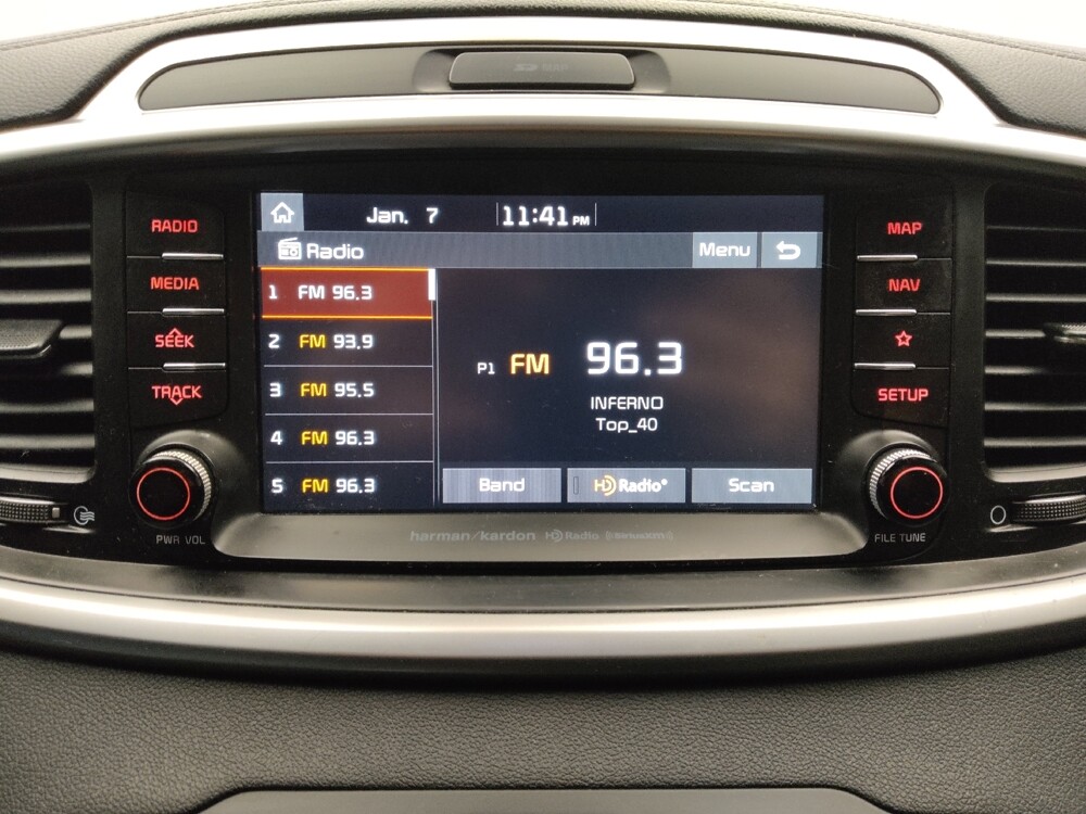 2019 Kia Sorento in Midlothian, IL 60445 - 18092128 25