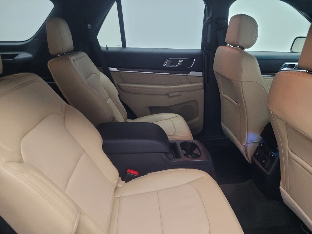 2017 Ford Explorer in Indianapolis, IN 46219 - 18092134 21