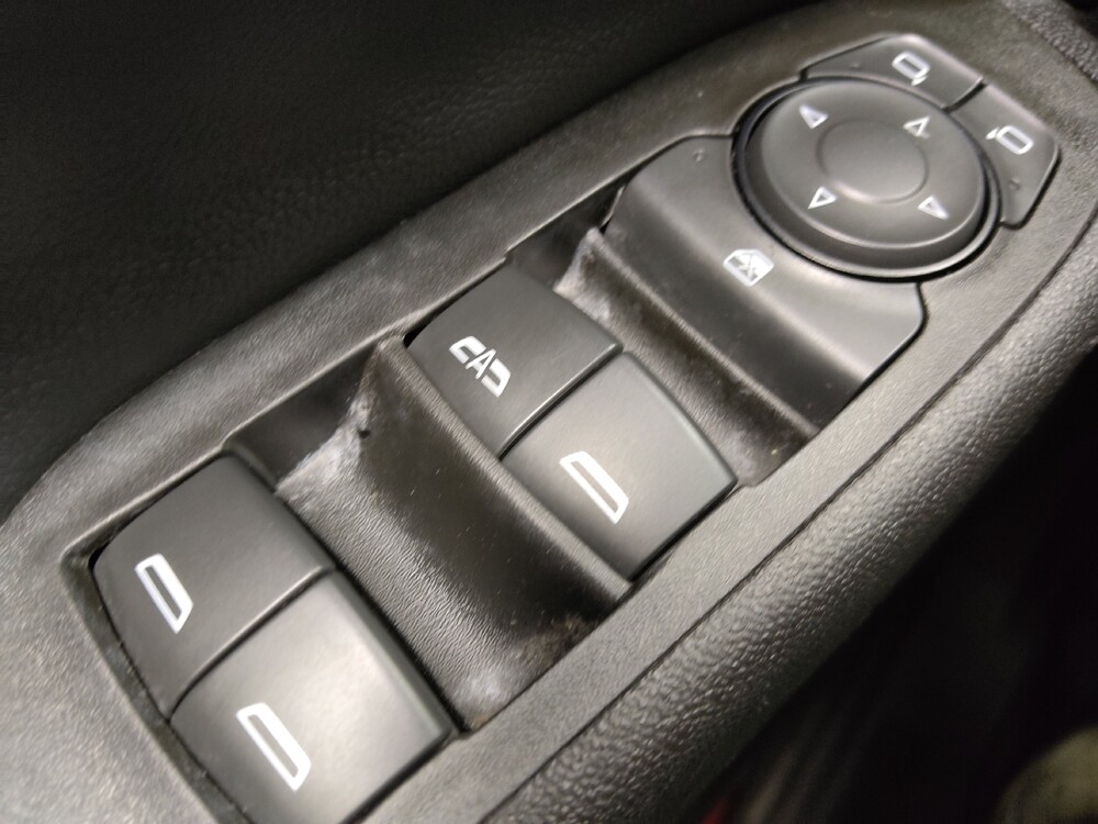 2020 Chevrolet Equinox in Greenville, SC 29607 - 18092137 27