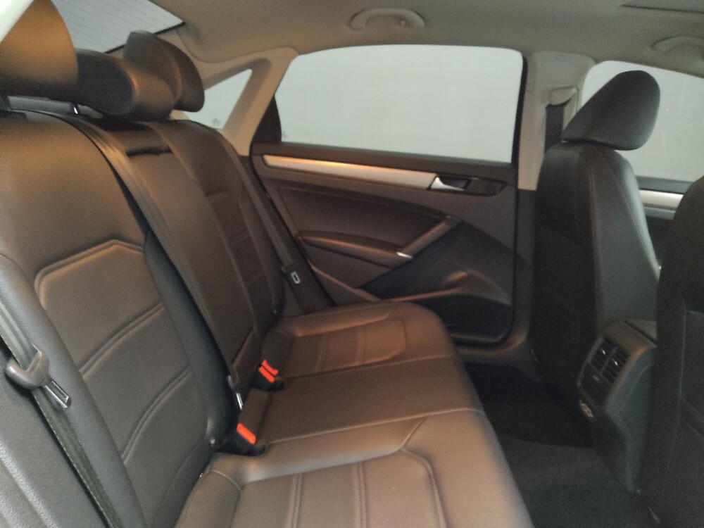 2022 Volkswagen Passat in Morrow, GA 30260 - 18092138 19