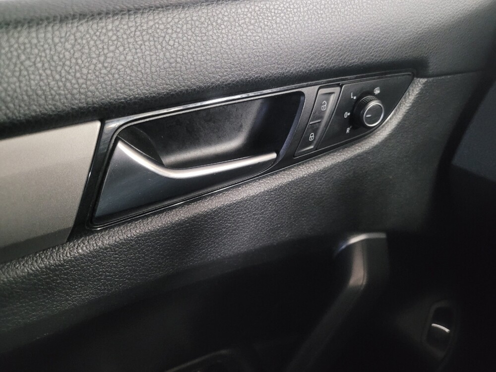 2022 Volkswagen Passat in Morrow, GA 30260 - 18092138 27