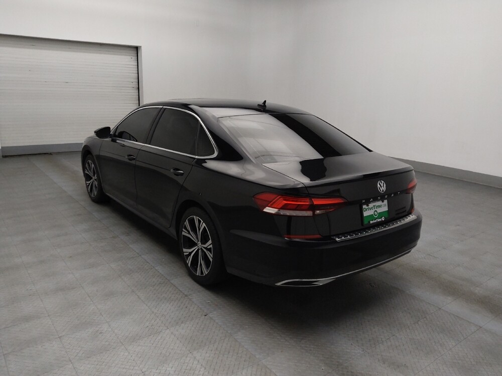 2022 Volkswagen Passat in Morrow, GA 30260 - 18092138 5