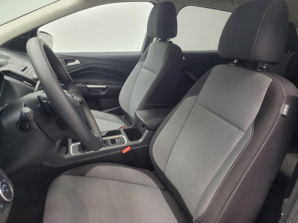 2017 Ford Escape in Indianapolis, IN 46219 - 18092139 17