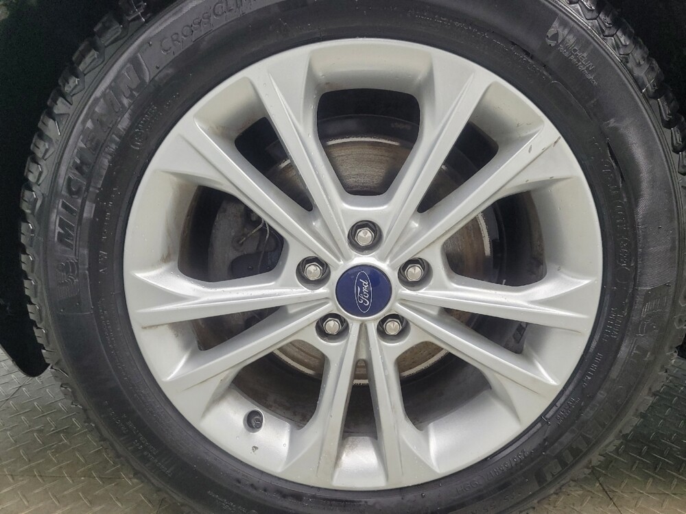 2017 Ford Escape in Indianapolis, IN 46219 - 18092139 31