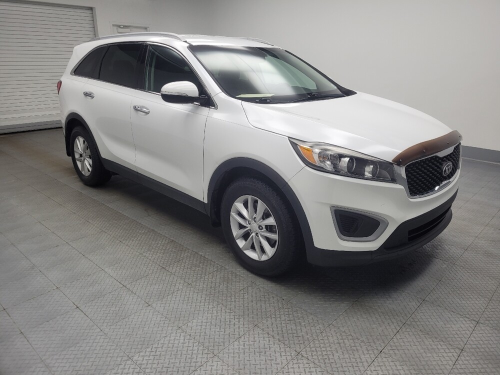 2018 Kia Sorento in Indianapolis, IN 46219 - 18092141 11