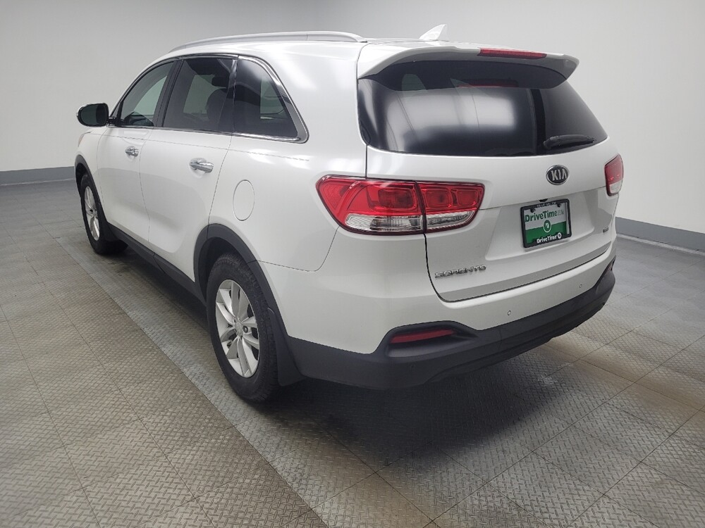 2018 Kia Sorento in Indianapolis, IN 46219 - 18092141 5