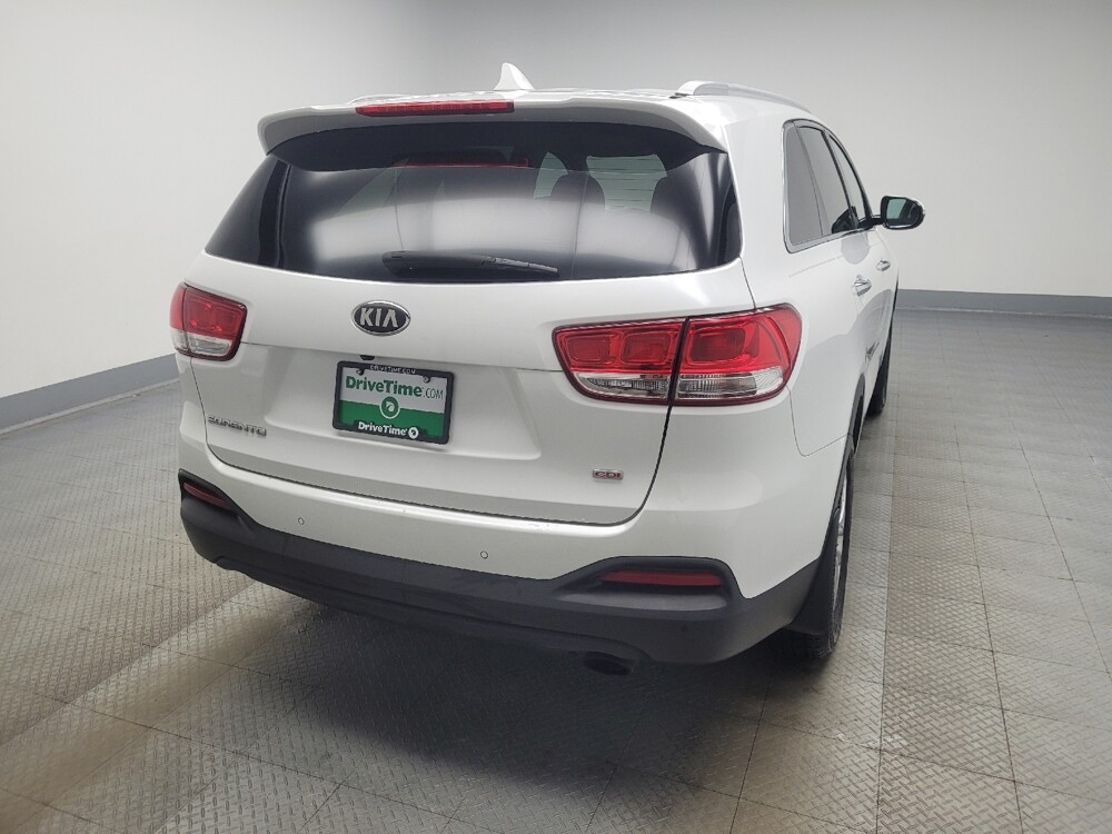 2018 Kia Sorento in Indianapolis, IN 46219 - 18092141 7