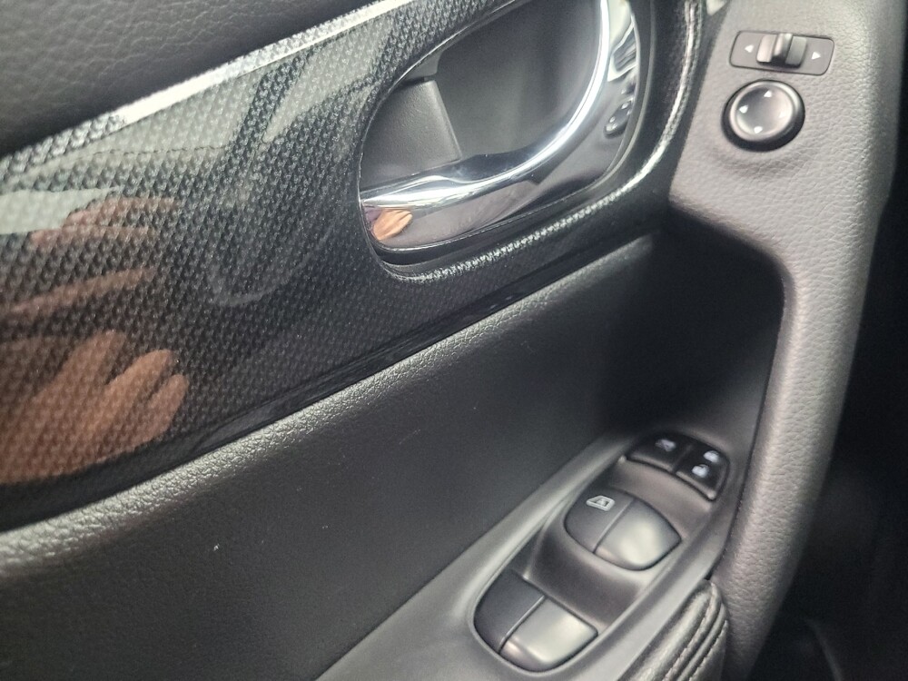 2016 Nissan Rogue in Indianapolis, IN 46219 - 18092142 27