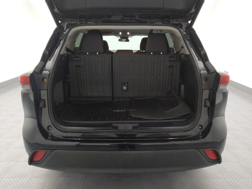 2021 Toyota Highlander in Springfield, MO 65807 - 18092148 29